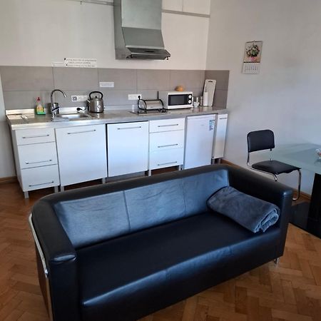 Rooms Битом Екстер'єр фото