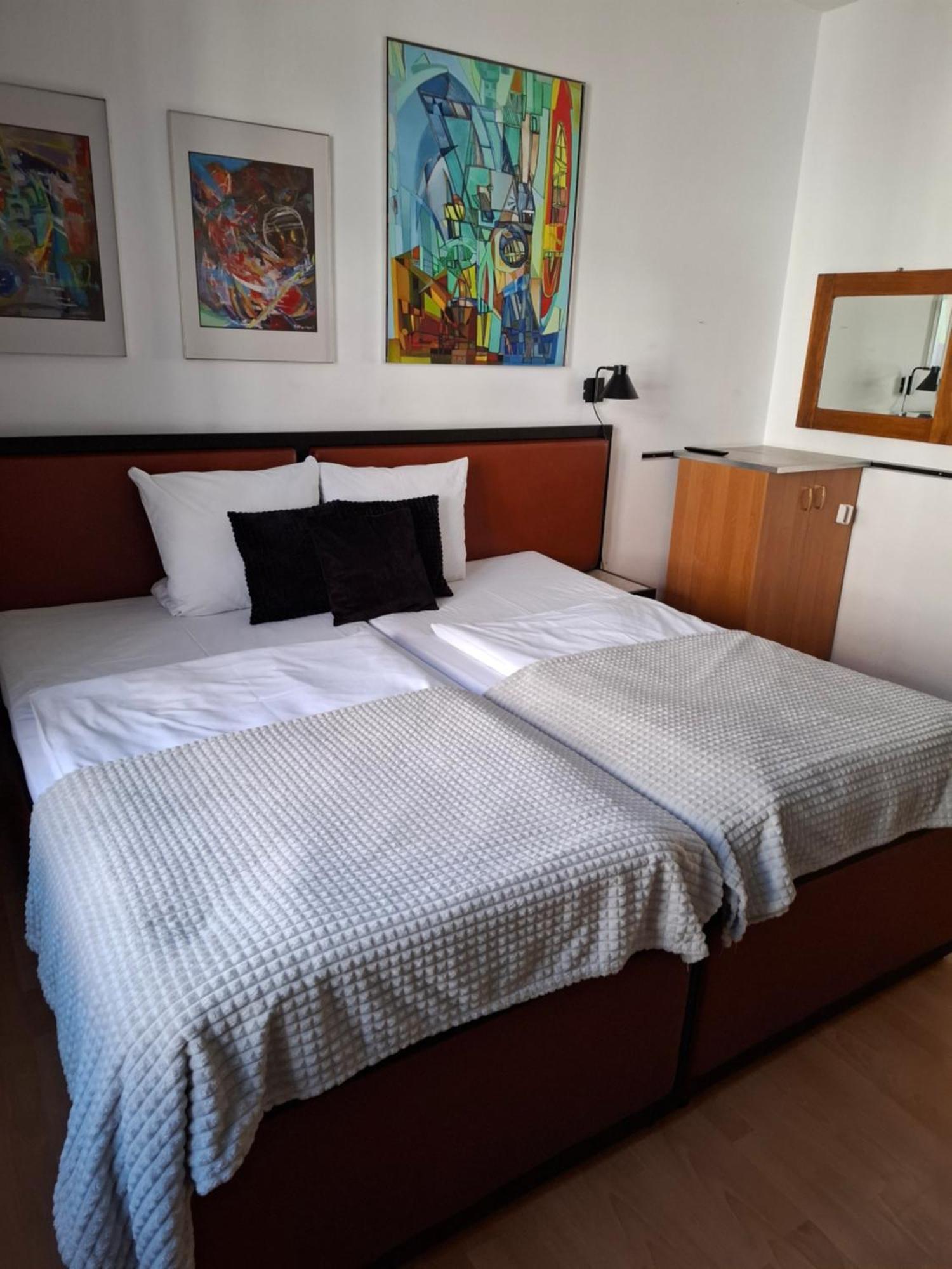 Rooms Битом Екстер'єр фото